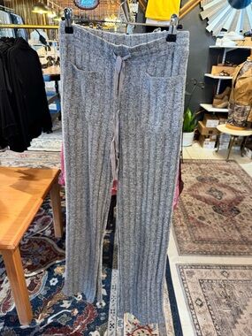 Pleione Light Gray Ribbed Wide-Leg Knit Pants